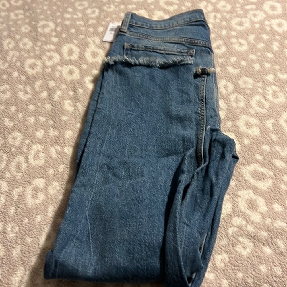 Old Navy Sky Hi Straight Jeans
